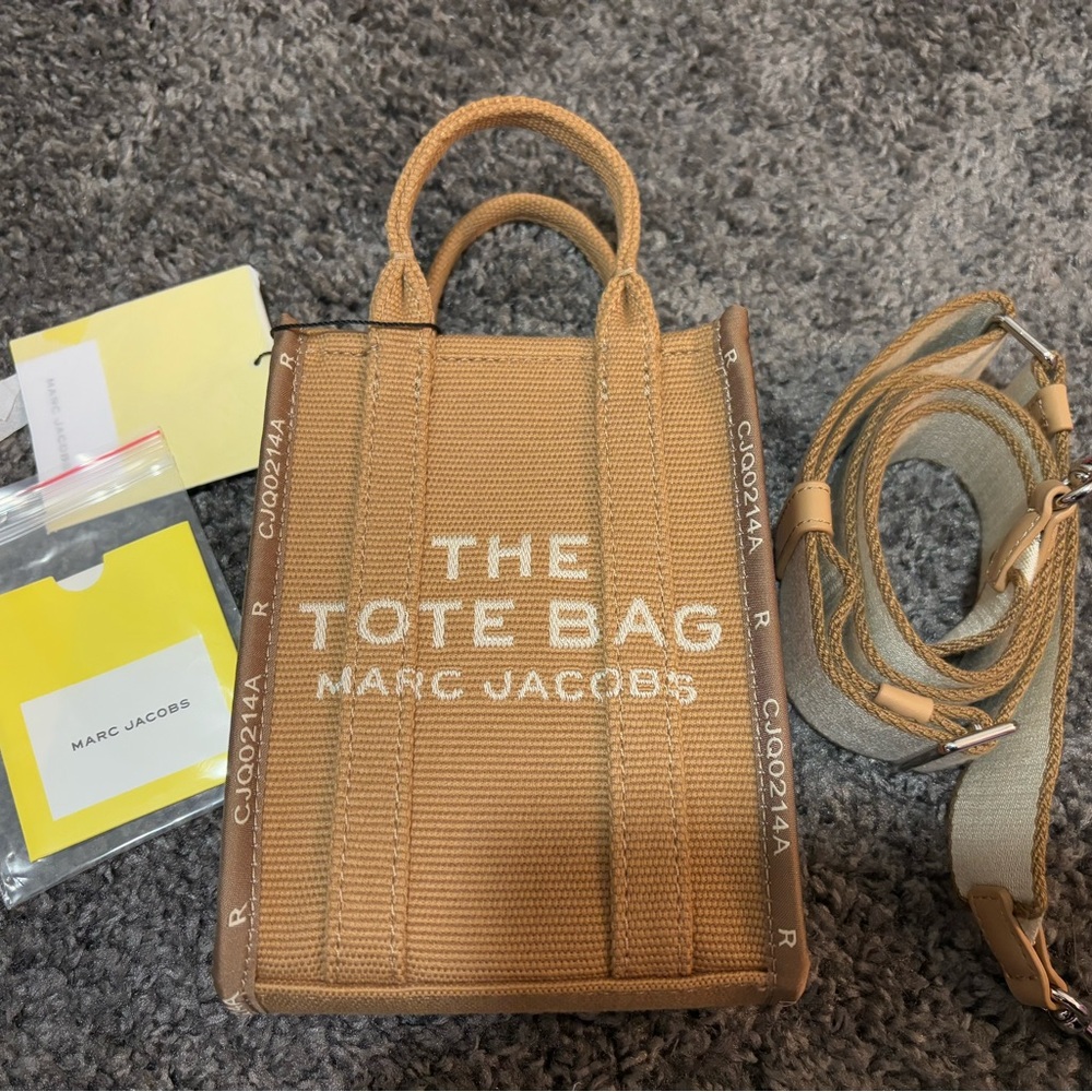 Marc Jacobs Brown Tote Bag